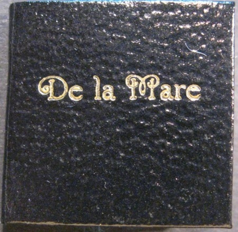 Item #19629 THE WEE DE LA MARE:. Walter De La Mare.