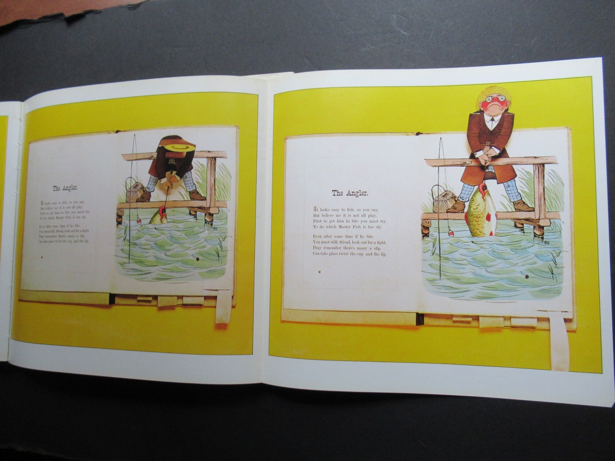 MOVEABLE BOOKS, AN ILLUSTRATED HISTORY | Peter Haining | First edition