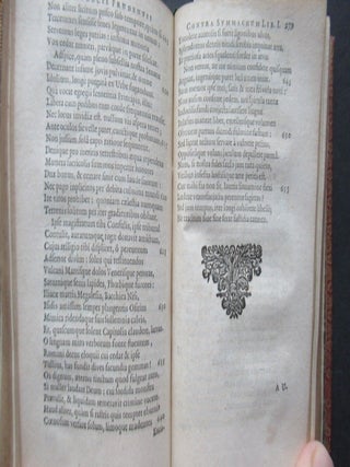 AURELII PRIDENTII CLEMENTIS QUA EXTANT. Nicolaus Heinsius... Ex Vetustissimus Exemplaribus Recensit...