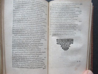 AURELII PRIDENTII CLEMENTIS QUA EXTANT. Nicolaus Heinsius... Ex Vetustissimus Exemplaribus Recensit...