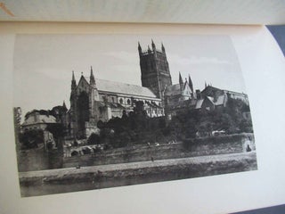 ENGLAND PICTURESQUE AND DESCRIPTIVE: